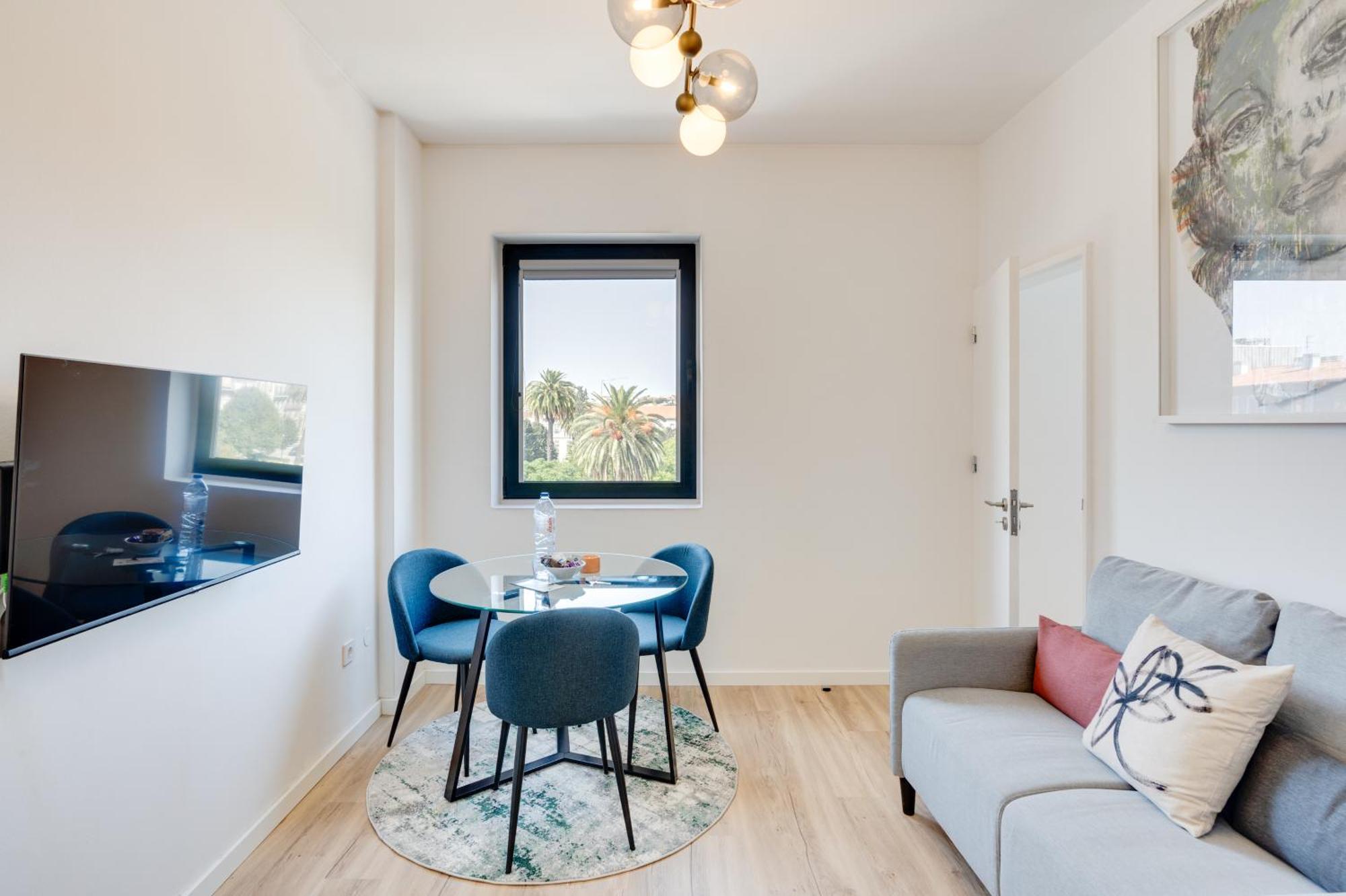 Apartment Rola Art Work Ii By Da'home Porto